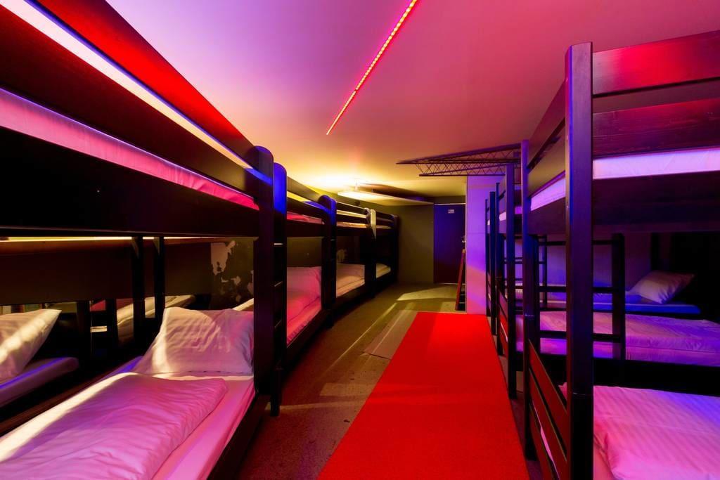 The Bachelor Bar - Bunker | Private Club Villa Budapest Exteriör bild