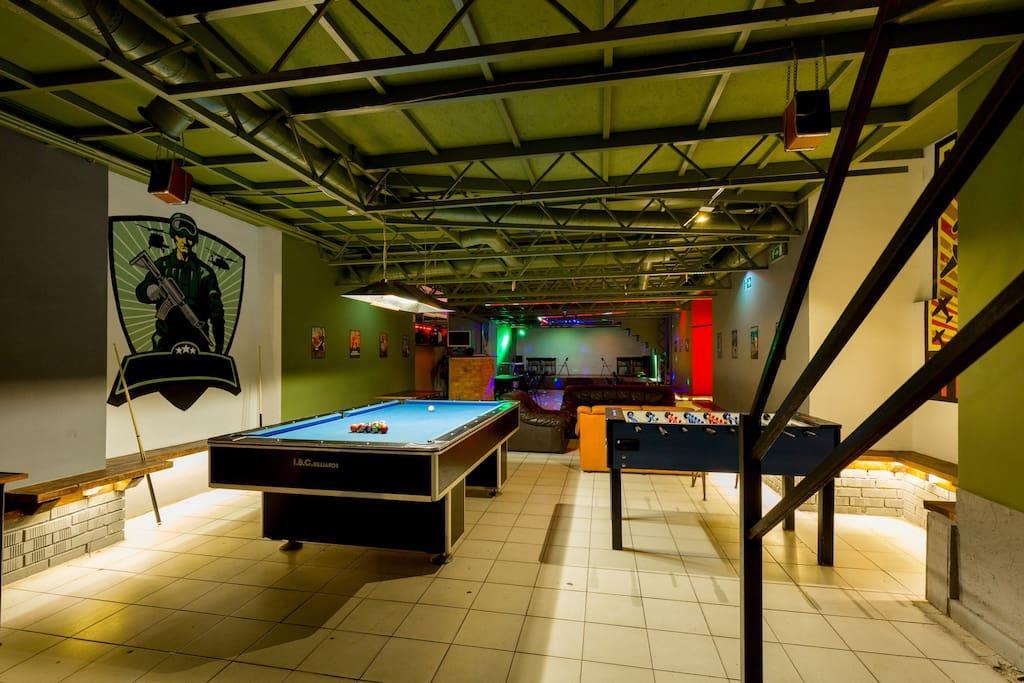 The Bachelor Bar - Bunker | Private Club Villa Budapest Exteriör bild